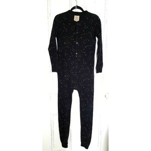 Waffle-knit onesie with star pattern